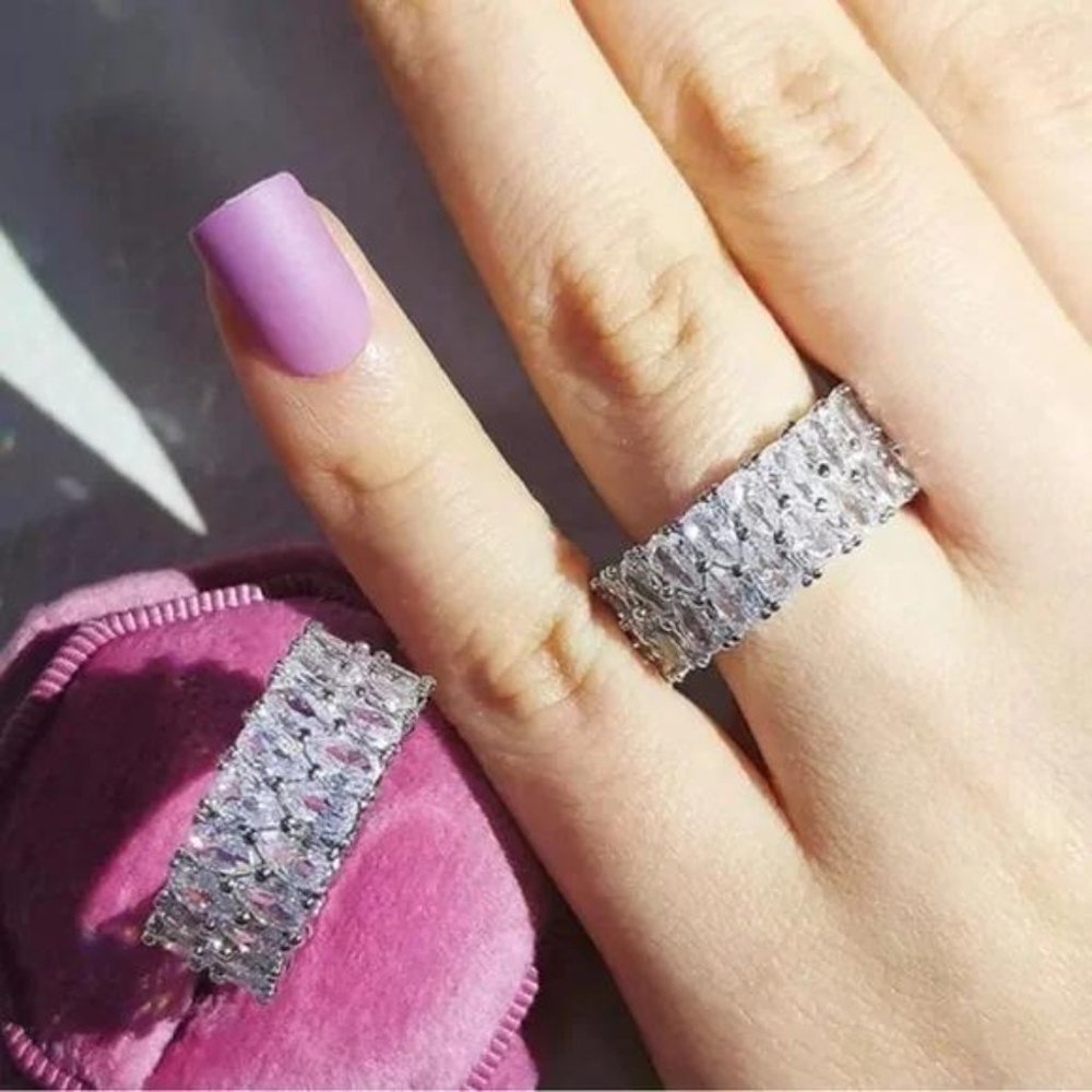 NEW 925 STERLING SILVER ETERNITY DIAMOND BAND RING, CUTE RING, SHINY RING.